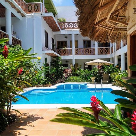 Hotelito Los Suenos Саюлита Экстерьер фото